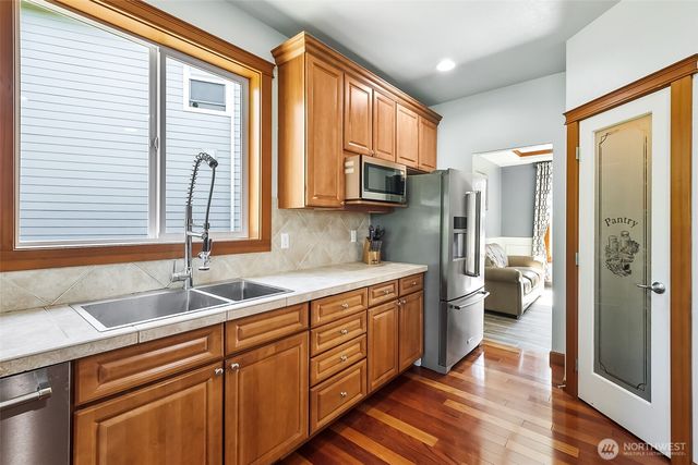 14115 172nd Place E, Puyallup, WA 98374
