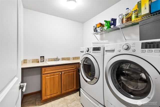 14115 172nd Place E, Puyallup, WA 98374