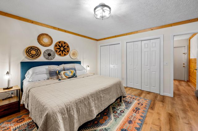 3129 Valley Home Road, Sevierville, TN 37862