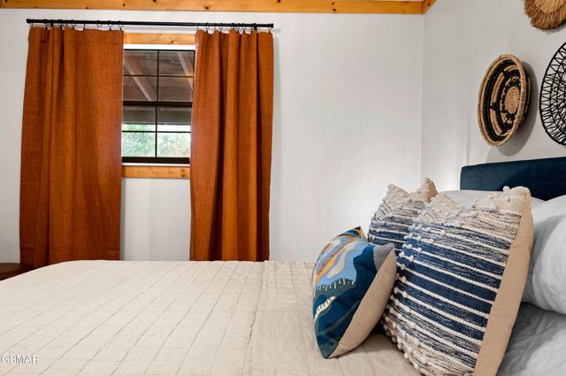 3129 Valley Home Road, Sevierville, TN 37862