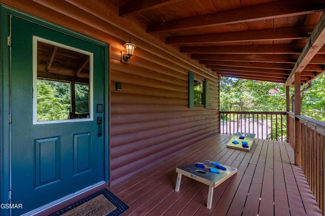 3129 Valley Home Road, Sevierville, TN 37862