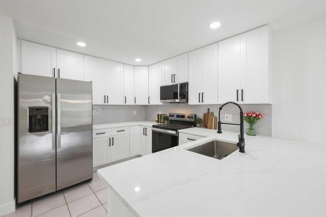 11614 NW 2nd Drive, Coral Springs, FL 33071