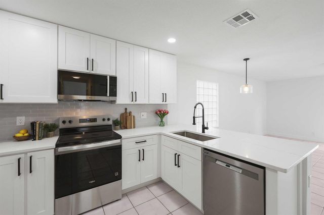 11614 NW 2nd Drive, Coral Springs, FL 33071