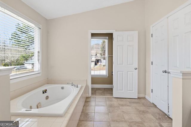 3205 Pond Ridge Trail, Snellville, GA 30078