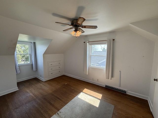 2912 Memorial DRIVE, Two Rivers, WI 54241