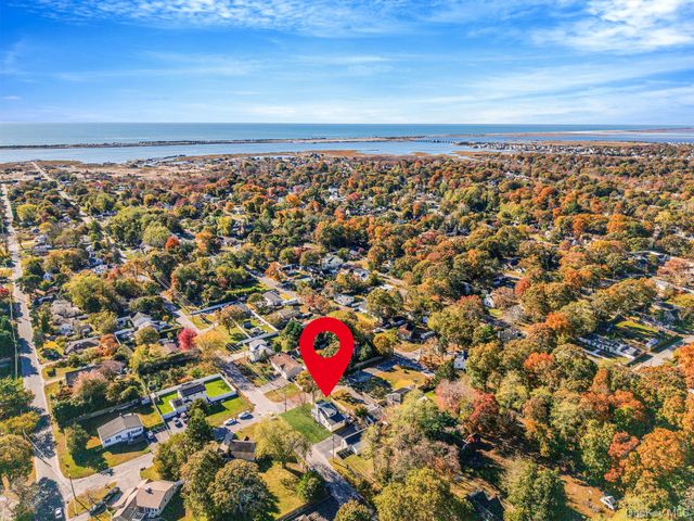 267 Dogwood Road W, Mastic Beach, NY 11951