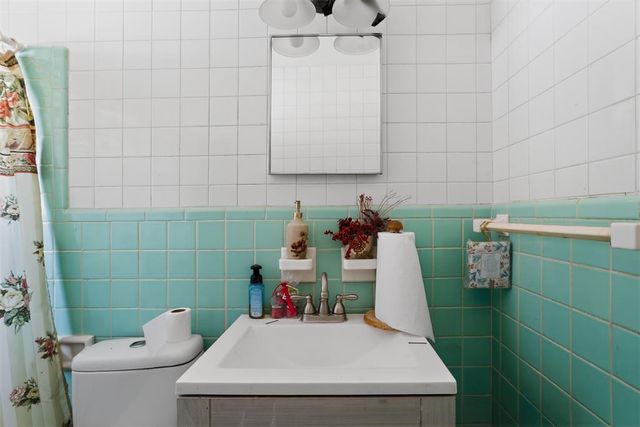 1200 NE 48th Street, Oklahoma City, OK 73111