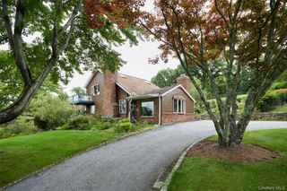 49 Iron Mountain Road, Warwick, NY 10990