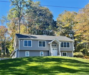 4 Webster Place, Patterson, NY 12563