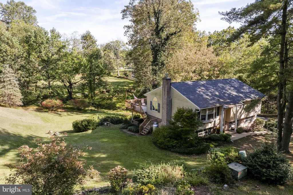61 CAMBRIDGE DR, Conestoga, PA 17516