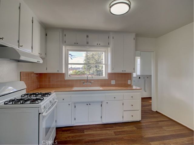 965 Capper Avenue, Pomona, CA 91767