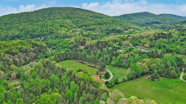 178 Montgomery Road, Dayton, TN 37321