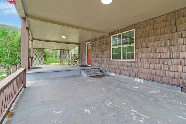 178 Montgomery Road, Dayton, TN 37321