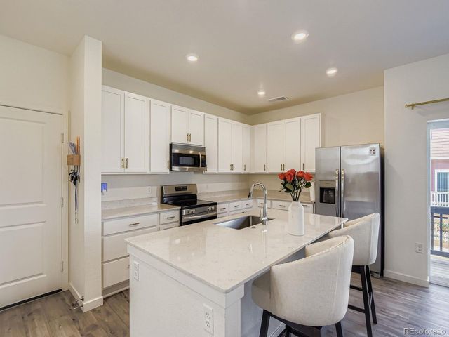 625 Aspen Ave, Bennett, CO 80102