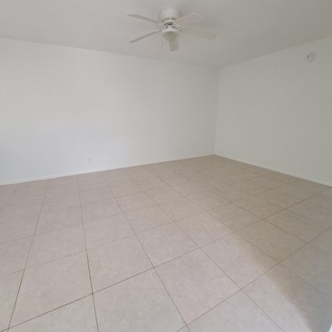 109 E Salisbury E, West Palm Beach, FL 33417