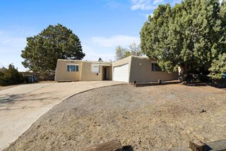 1106 Avenida Codorniz, Santa Fe, NM 87507