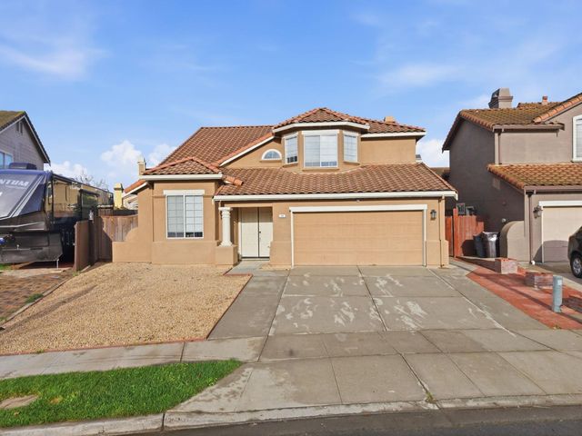 15 Cheswick Circle, Salinas, CA 93906
