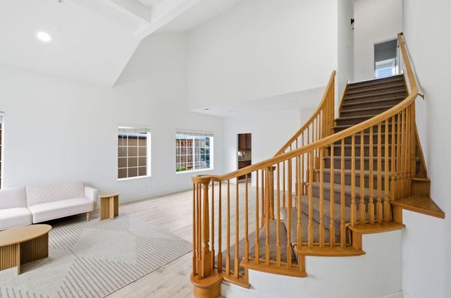 15 Cheswick Circle, Salinas, CA 93906