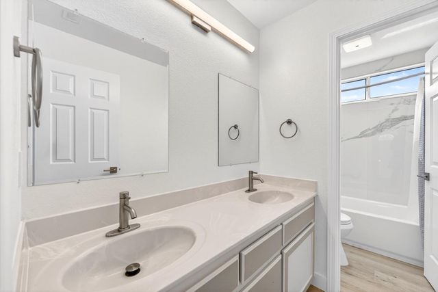 15 Cheswick Circle, Salinas, CA 93906