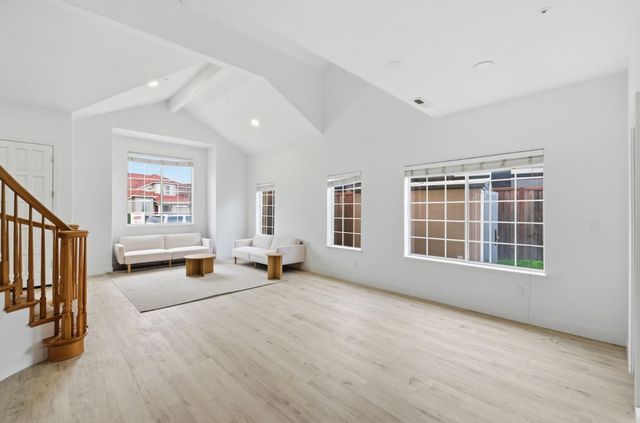 15 Cheswick Circle, Salinas, CA 93906