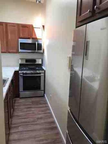 2317 Hickory Street 17B, St Louis, MO 63104
