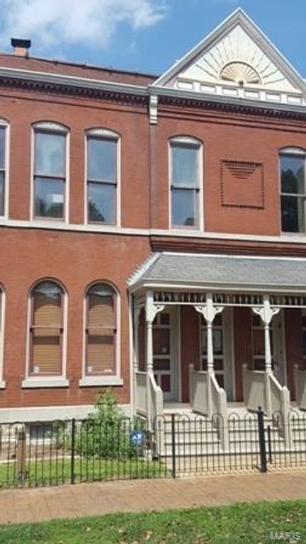 2317 Hickory Street 17B, St Louis, MO 63104