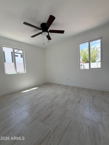 338 E MARILYN Avenue, Mesa, AZ 85210
