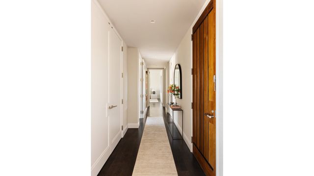 150 Charles St Apt 7CS, New York City, NY 10014