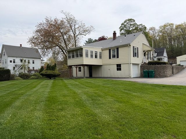 579 Church Street, Northbridge, MA 01588