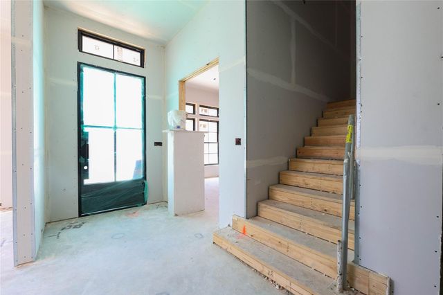 752 W 43rd Street, Houston, TX 77018