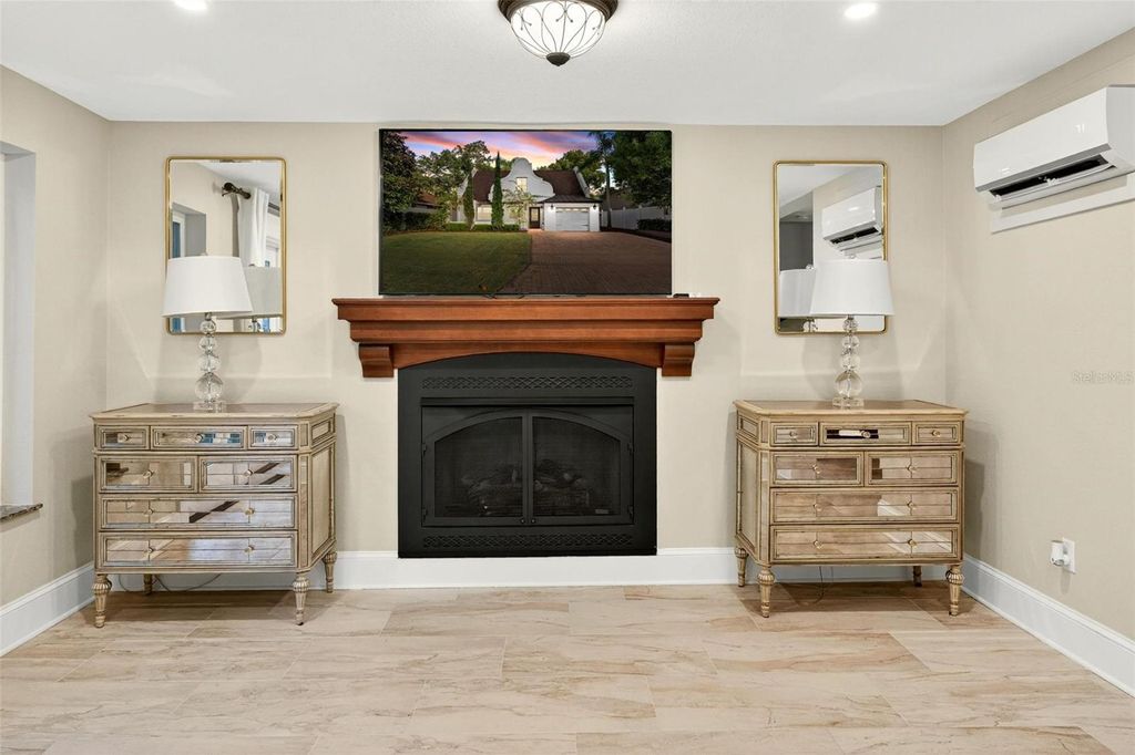 Image 30 of property listing at 1231 POINSETTIA AVENUE, Orlando, FL 32804