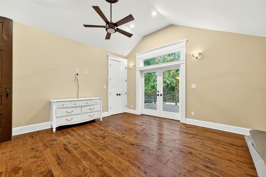 Image 41 of property listing at 1231 POINSETTIA AVENUE, Orlando, FL 32804