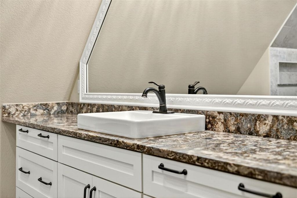 Image 48 of property listing at 1231 POINSETTIA AVENUE, Orlando, FL 32804