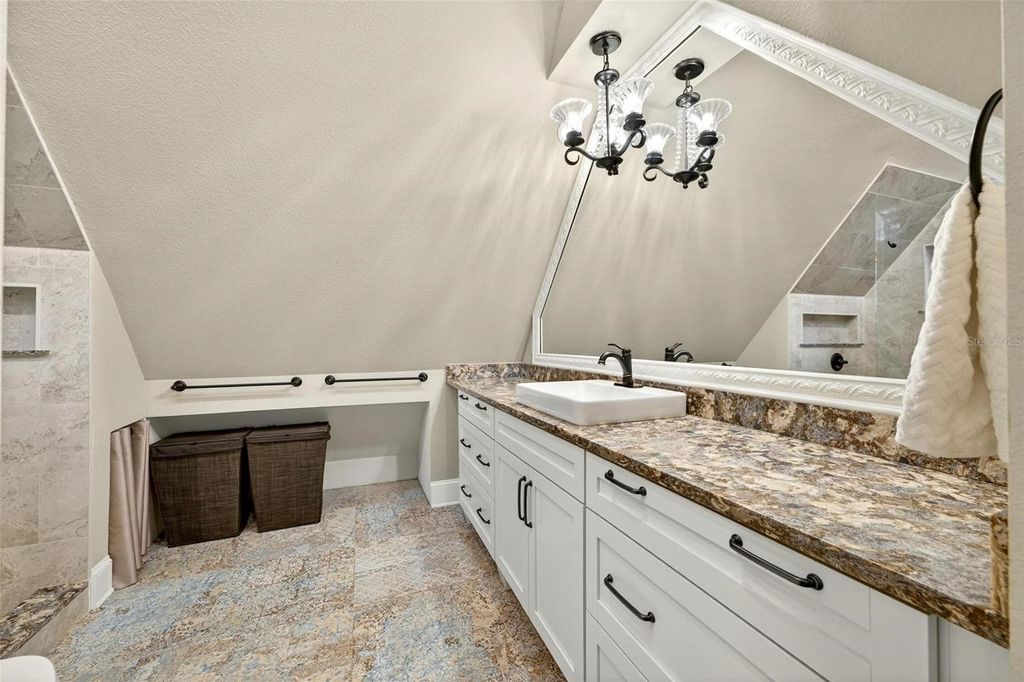 Image 53 of property listing at 1231 POINSETTIA AVENUE, Orlando, FL 32804