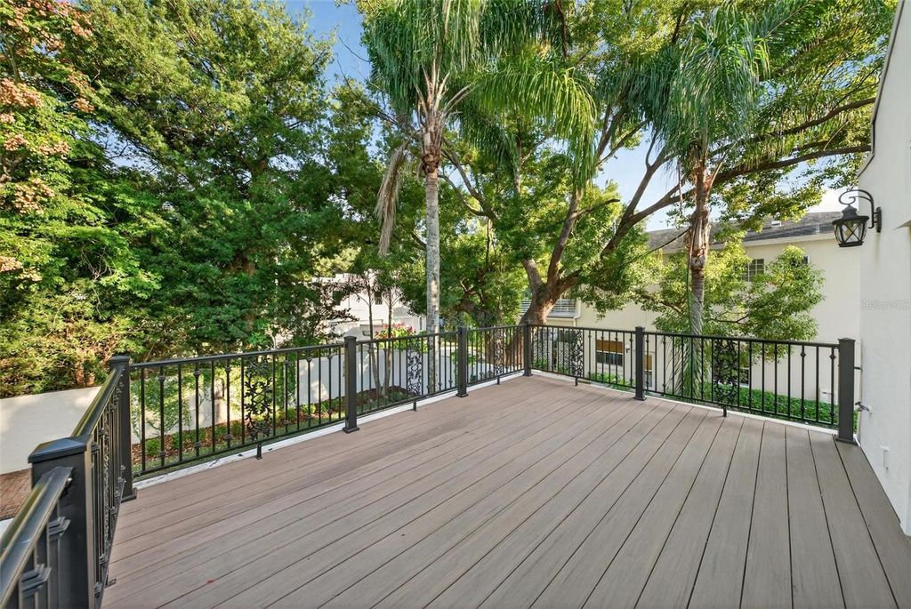 Image 56 of property listing at 1231 POINSETTIA AVENUE, Orlando, FL 32804