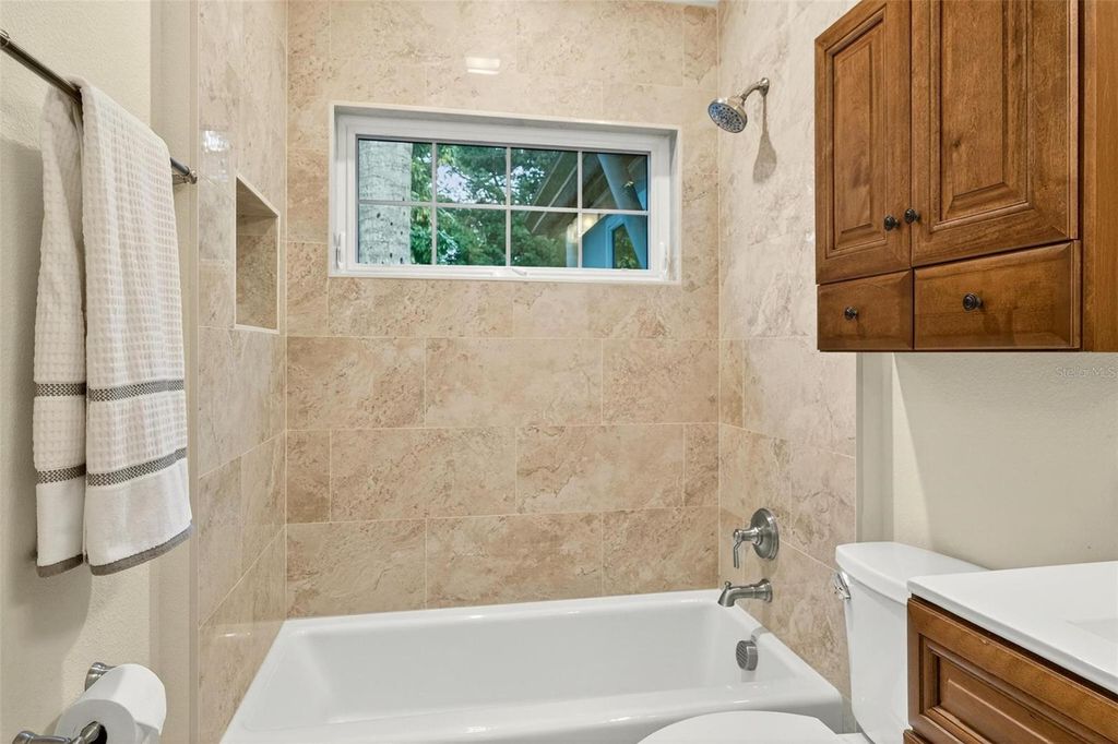 Image 62 of property listing at 1231 POINSETTIA AVENUE, Orlando, FL 32804