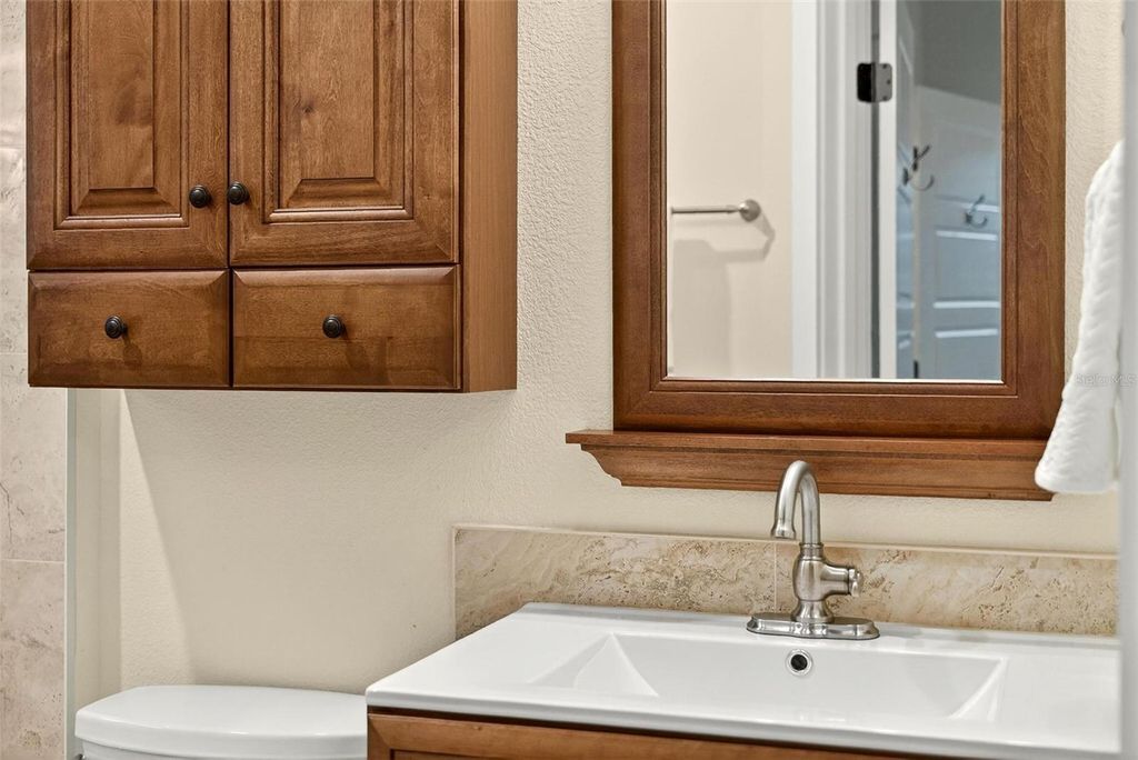 Image 63 of property listing at 1231 POINSETTIA AVENUE, Orlando, FL 32804