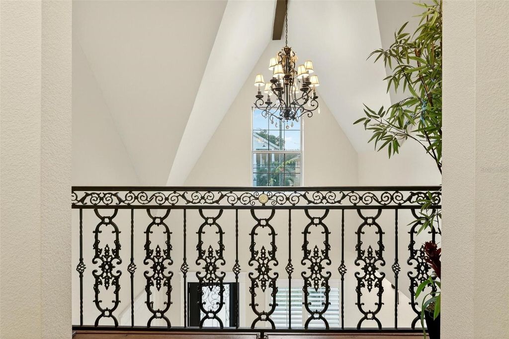 Image 68 of property listing at 1231 POINSETTIA AVENUE, Orlando, FL 32804