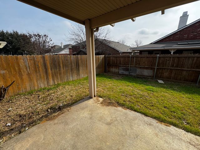 6024 Moor Hen Drive, Denton, TX 76208