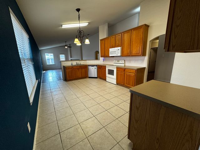 6024 Moor Hen Drive, Denton, TX 76208