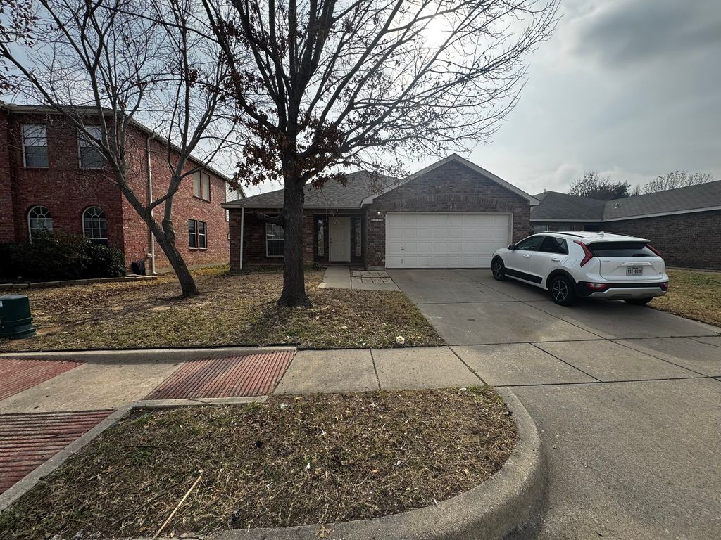 6024 Moor Hen Drive, Denton, TX 76208