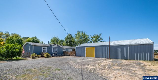 3161 NE Millersburg Dr, Albany, OR 97321