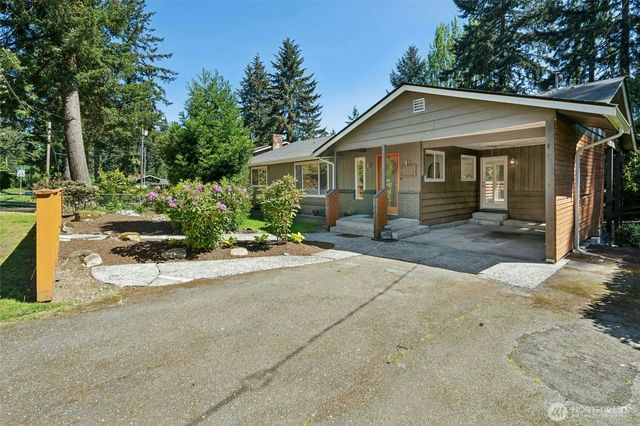 19016 Firlands Way N, Shoreline, WA 98133