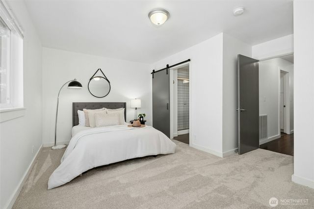 19016 Firlands Way N, Shoreline, WA 98133