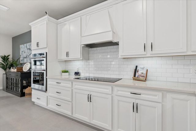 5876 SILVERSIDE PINE COURT, Lakewood Ranch, FL 34211