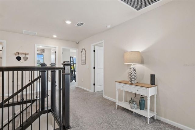 5876 SILVERSIDE PINE COURT, Lakewood Ranch, FL 34211