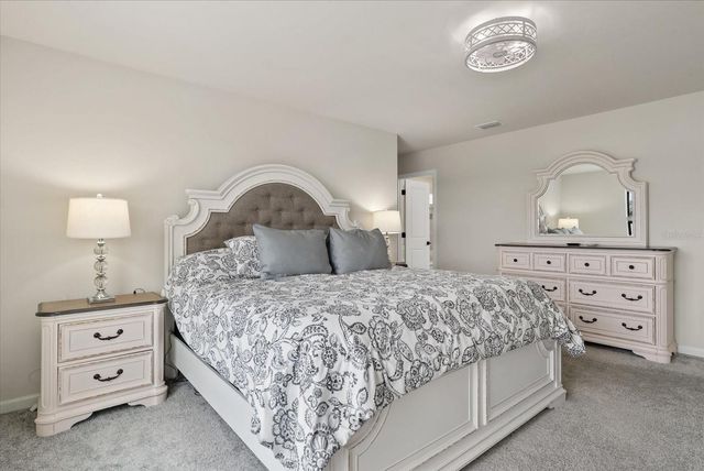 5876 SILVERSIDE PINE COURT, Lakewood Ranch, FL 34211