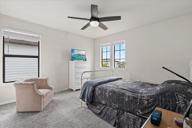 5876 SILVERSIDE PINE COURT, Lakewood Ranch, FL 34211