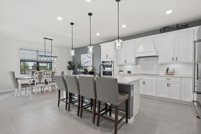 5876 SILVERSIDE PINE COURT, Lakewood Ranch, FL 34211