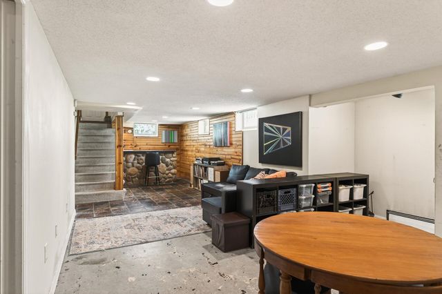 3342 Xerxes Avenue N, Minneapolis, MN 55412